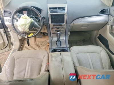 Zdjęcie 8 z 13 samochodu: 2012 LINCOLN MKX VIN:2LMDJ6JK5CBL00668 - miniatura