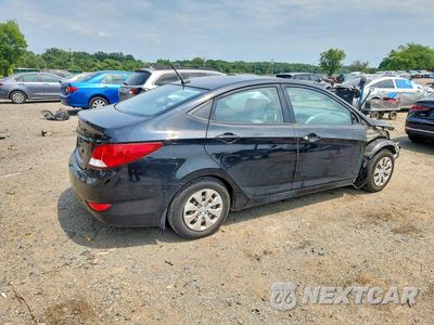 Trzecie zdjęcie samochodu z tyłu: 2017 HYUNDAI ACCENT SE VIN:KMHCT4AE2HU329983 - miniatura