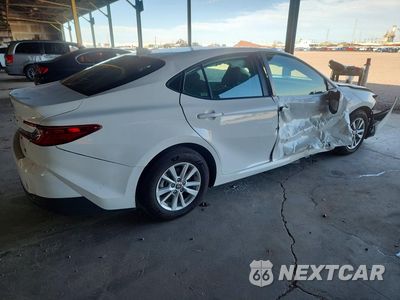 Trzecie zdjęcie samochodu z tyłu: 2026 TOYOTA CAMRY LE VIN:4T1DAACK0TU252549 - miniatura