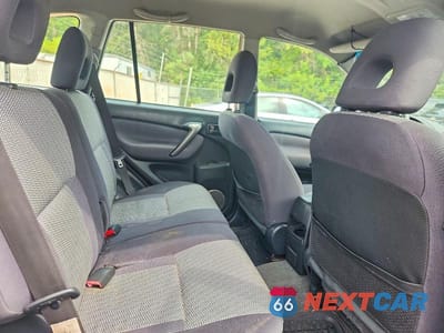 Zdjęcie 11 z 13 samochodu: 2005 TOYOTA RAV4 BASE VIN:JTEGD20V450059274 - miniatura