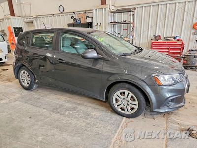 Czwarte zdjęcie samochodu z boku: 2020 CHEVROLET SONIC VIN:1G1JG6SB1L4134832 - miniatura