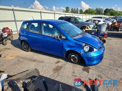 Czwarte zdjęcie samochodu z boku: 2008 HONDA FIT VIN:JHMGD38468S039234 - miniatura