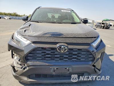 Piąte zdjęcie samochodu w środku: 2025 TOYOTA RAV4 LE VIN:JTMLWRFVXSD300546 - miniatura