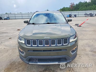 Piąte zdjęcie samochodu w środku: 2017 JEEP COMPASS LIMITED VIN:3C4NJDCB6HT627680 - miniatura
