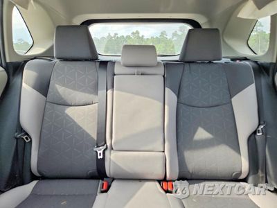 Zdjęcie 10 z 13 samochodu: 2025 TOYOTA RAV4 XLE VIN:2T3W1RFV4SC304978 - miniatura