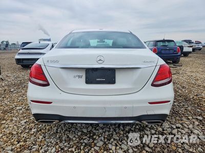 Zdjęcie 6 z 13 samochodu: 2017 MERCEDES-BENZ E 300 4MATIC VIN:WDDZF4KB8HA084799 - miniatura