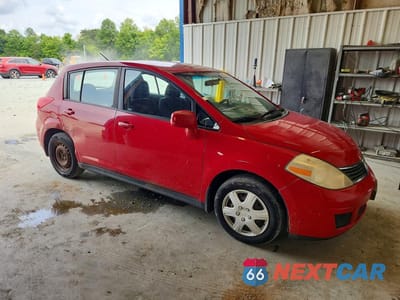 Czwarte zdjęcie samochodu z boku: 2007 NISSAN VERSA 1.8 S VIN:3N1BC13E97L457614 - miniatura