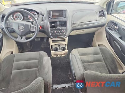 Zdjęcie 8 z 13 samochodu: 2017 DODGE GRAND CARAVAN SE VIN:2C4RDGBGXHR619494 - miniatura