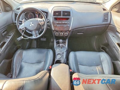 Zdjęcie 8 z 13 samochodu: 2013 MITSUBISHI OUTLANDER SPORT SE VIN:4A4AR4AU5DE013850 - miniatura