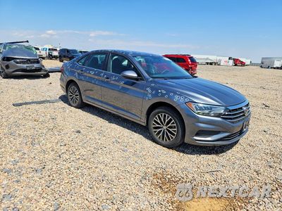 Czwarte zdjęcie samochodu z boku: 2021 VOLKSWAGEN JETTA S VIN:3VWN57BU7MM103352 - miniatura