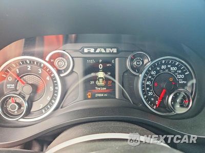 Zdjęcie 9 z 12 samochodu: 2021 RAM 1500 BIG HORN/LONE STAR VIN:1C6RREFT1MN753547 - miniatura