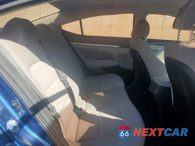 Zdjęcie 10 z 12 samochodu: 2020 HYUNDAI ELANTRA SEL VIN:5NPD84LF6LH541675 - miniatura