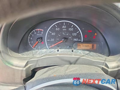 Zdjęcie 9 z 13 samochodu: 2018 NISSAN VERSA S PLUS VIN:3N1CN7APXJL815798 - miniatura