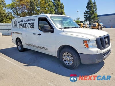 Czwarte zdjęcie samochodu z boku: 2017 NISSAN NV 1500 S VIN:1N6BF0KM1HN810496 - miniatura