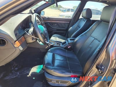 Zdjęcie 7 z 12 samochodu: 2003 BMW 540 I AUTOMATIC VIN:WBADN63443GS56591 - miniatura