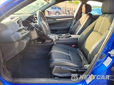 Zdjęcie 7 z 13 samochodu: 2020 HONDA CIVIC SPORT VIN:19XFC2F83LE214910 - miniatura