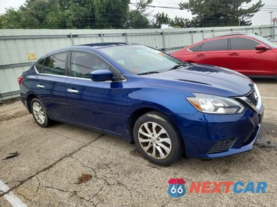 Czwarte zdjęcie samochodu z boku: 2019 NISSAN SENTRA SV VIN:3N1AB7AP7KY242363 - miniatura