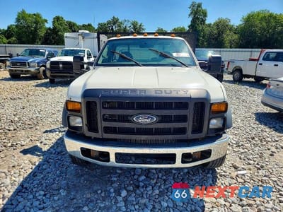 Piąte zdjęcie samochodu w środku: 2008 FORD F550 SUPER DUTY VIN:1FDAF56R08EA05912 - miniatura