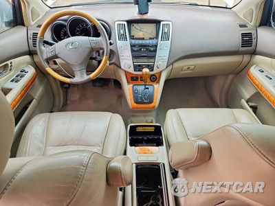 Zdjęcie 8 z 12 samochodu: 2008 LEXUS RX 350 VIN:2T2HK31U38C056253 - miniatura