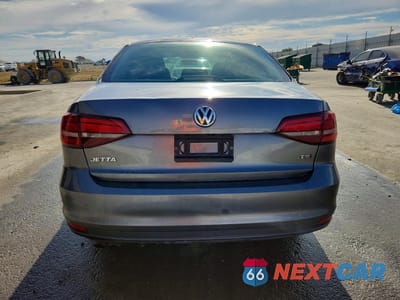 Zdjęcie 6 z 12 samochodu: 2018 VOLKSWAGEN JETTA S VIN:3VW2B7AJ9JM215312 - miniatura