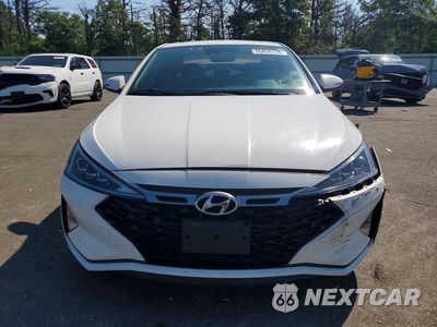 Piąte zdjęcie samochodu w środku: 2020 HYUNDAI ELANTRA SPORT VIN:KMHD04LB4LU061771 - miniatura