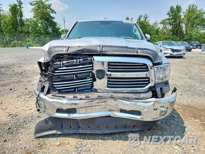 Piąte zdjęcie samochodu w środku: 2015 RAM 1500 SLT VIN:1C6RR7GT4FS693763 - miniatura
