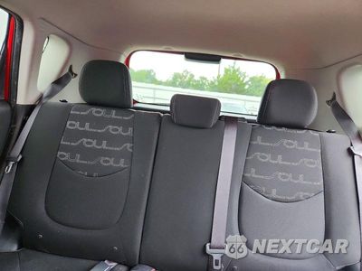 Zdjęcie 10 z 13 samochodu: 2013 KIA SOUL + VIN:KNDJT2A61D7629922 - miniatura