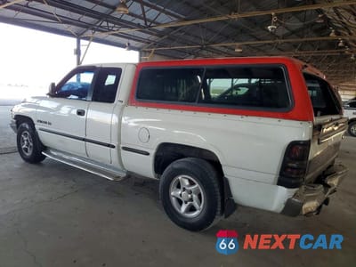 Drugie zdjęcie samochodu z przodu: 1999 DODGE RAM 1500 VIN:3B7HC13Z8XG158148 - miniatura