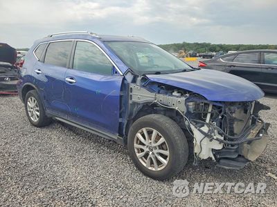 Czwarte zdjęcie samochodu z boku: 2018 NISSAN ROGUE SV VIN:KNMAT2MT6JP509398 - miniatura