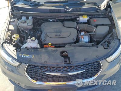 Zdjęcie 12 z 13 samochodu: 2025 CHRYSLER PACIFICA HYBRID SELECT VIN:2C4RC1S76SR538399 - miniatura