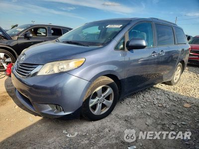 2015 TOYOTA SIENNA LE 5TDKK3DC0FS547591 - główne zdjęcie licytacji z USA - miniatura