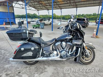 2017 INDIAN MOTORCYCLE CO. ROADMASTER 56KTRAAA6H3352665 - główne zdjęcie licytacji z USA - miniatura
