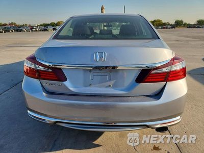 Zdjęcie 6 z 12 samochodu: 2016 HONDA ACCORD LX VIN:1HGCR2E32GA206640 - miniatura