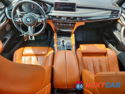 Zdjęcie 8 z 13 samochodu: 2015 BMW X5 M VIN:5YMKT6C55F0C89163 - miniatura