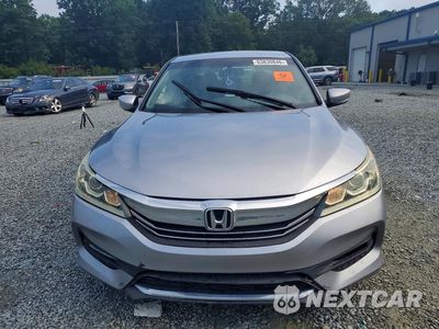 Piąte zdjęcie samochodu w środku: 2016 HONDA ACCORD LX VIN:1HGCR2F37GA111831 - miniatura