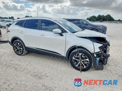 Czwarte zdjęcie samochodu z boku: 2025 KIA SPORTAGE EX VIN:KNDPVCDGXS7187136 - miniatura