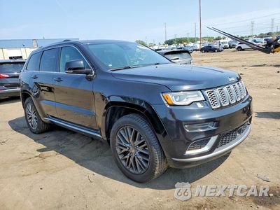 Czwarte zdjęcie samochodu z boku: 2017 JEEP GRAND CHEROKEE SUMMIT VIN:1C4RJFJTXHC811105 - miniatura