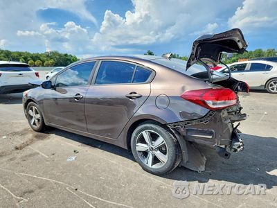 Drugie zdjęcie samochodu z przodu: 2018 KIA FORTE LX VIN:3KPFL4A7XJE194422 - miniatura