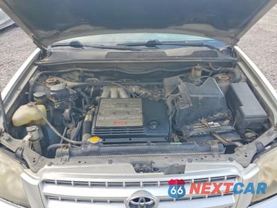 Zdjęcie 12 z 13 samochodu: 2002 TOYOTA HIGHLANDER LIMITED VIN:JTEGF21A220044502 - miniatura