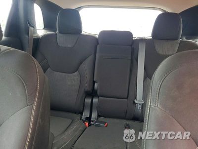 Zdjęcie 10 z 13 samochodu: 2015 JEEP CHEROKEE LATITUDE VIN:1C4PJMCS1FW546635 - miniatura