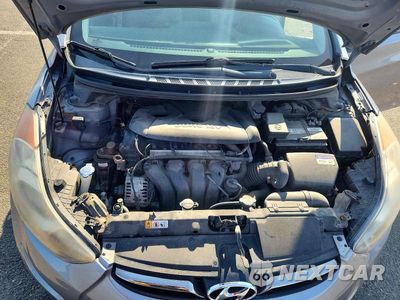 Zdjęcie 11 z 12 samochodu: 2013 HYUNDAI ELANTRA LIMITED VIN:KMHDH4AE0DU778546 - miniatura