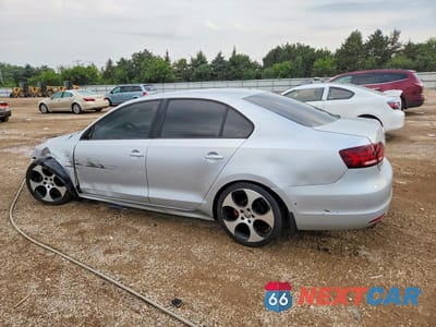Drugie zdjęcie samochodu z przodu: 2012 VOLKSWAGEN JETTA BASE VIN:3VW1K7AJXCM390277 - miniatura