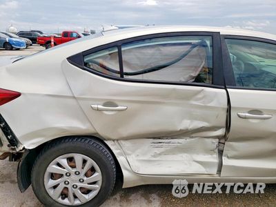 Zdjęcie 10 z 12 samochodu: 2017 HYUNDAI ELANTRA SE VIN:5NPD74LF1HH153456 - miniatura