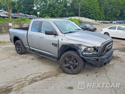 Czwarte zdjęcie samochodu z boku: 2019 RAM 1500 CLASSIC SLT VIN:1C6RR7GG1KS700195 - miniatura