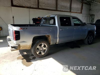 Trzecie zdjęcie samochodu z tyłu: 2016 CHEVROLET SILVERADO K1500 LT VIN:3GCUKREC8GG299102 - miniatura