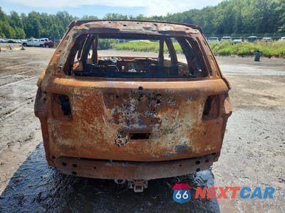 Zdjęcie 6 z 11 samochodu: 2014 GMC ACADIA DENALI VIN:1GKKVTKD6EJ264146 - miniatura