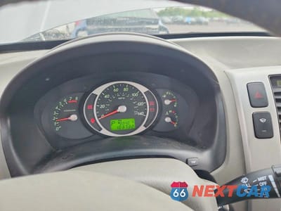 Zdjęcie 9 z 12 samochodu: 2007 HYUNDAI TUCSON VIN:KM8JN72D57U607010 - miniatura