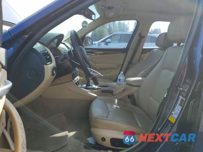 Zdjęcie 7 z 13 samochodu: 2013 BMW X1 SDRIVE28I VIN:WBAVM1C54DVW44453 - miniatura