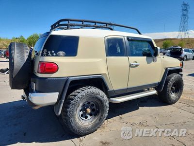 Trzecie zdjęcie samochodu z tyłu: 2008 TOYOTA FJ CRUISER BASE VIN:JTEBU11F38K006408 - miniatura