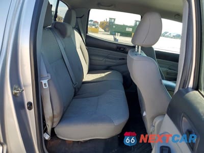 Zdjęcie 11 z 13 samochodu: 2015 TOYOTA TACOMA V6 VIN:3TMLU4EN8FM166611 - miniatura
